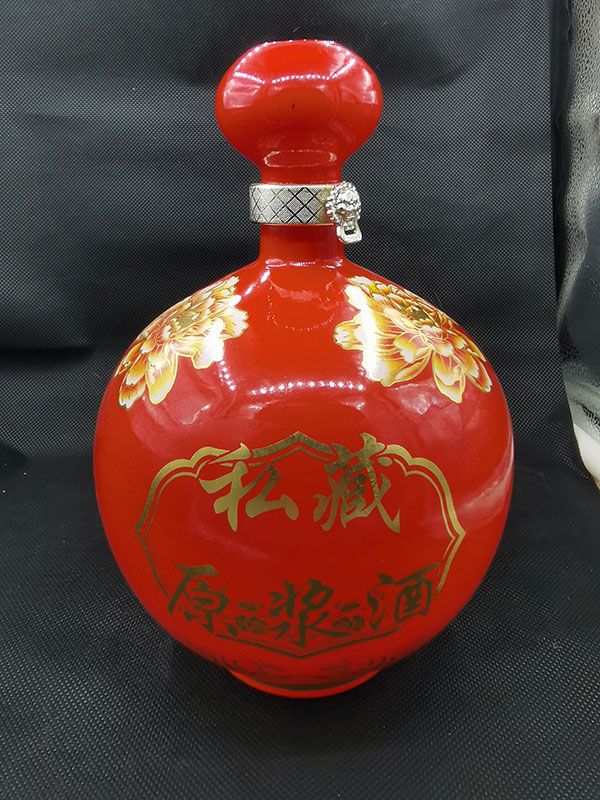 酒坛